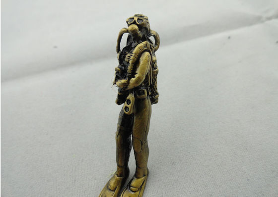 금속 가득 차있는 기복 열쇠 고리, 고대 금 도금을 가진 백랍 선전용 Keychain